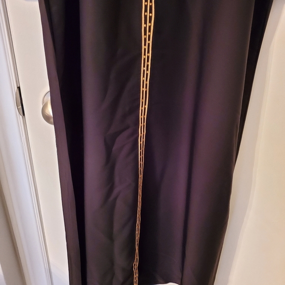 Selling Beautiful Black & Gold Modest Abaya/Kaftan/Dress w/ Matching Hijab/Scarf - Picture 5 of 10